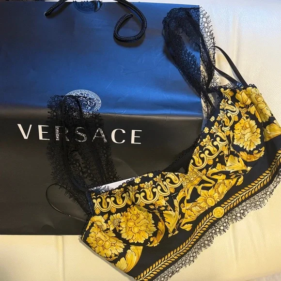Versace Black and Gold Floral Lace bustier. - Picture 4 of 4